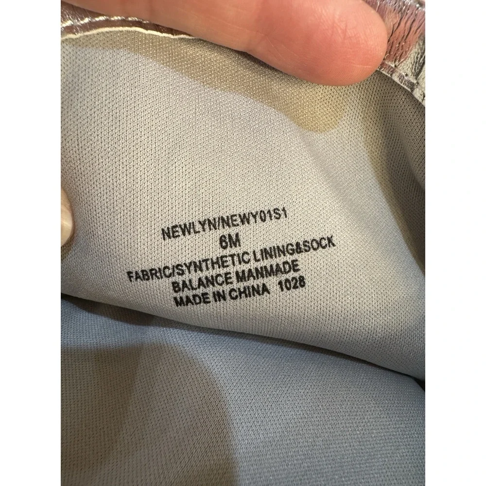 Steve Madden Newlyn Knee High Boot Pointed Toe‎ Womens Silver Size 6 - Picture 6 of 7
